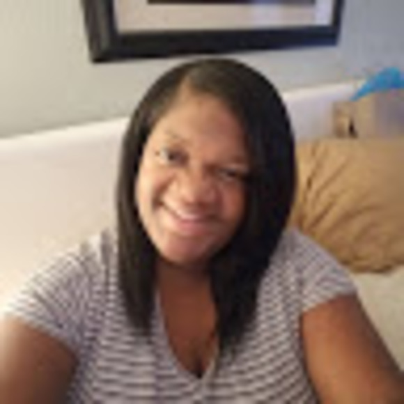 Meet your Posher, Tracey - Picture 1 of 1